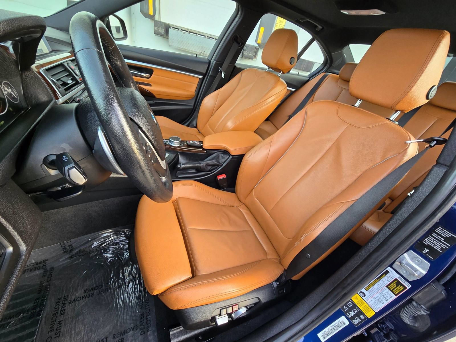 Used 2018 BMW 330i xDrive Sedan w/ Premium Package AWD/4WD image 13