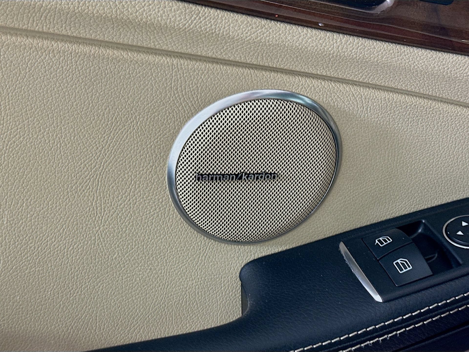 Used 2017 Mercedes-Benz SLC 300 image 19