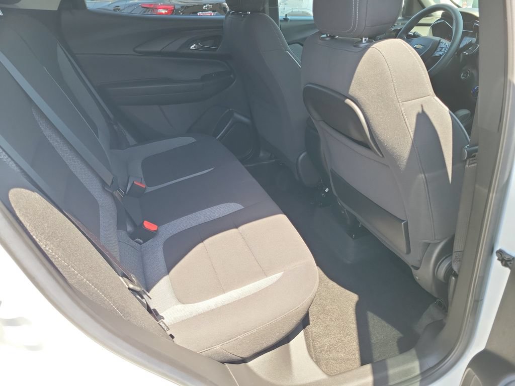 Used 2023 Chevrolet TrailBlazer LT FWD image 19