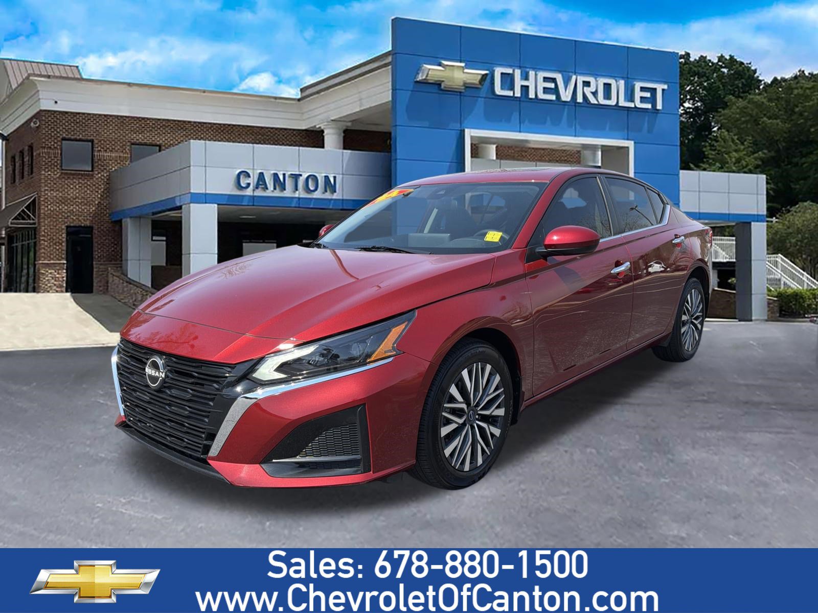Used 2023 Nissan Altima 2.5 SV w/ SV Premium Package