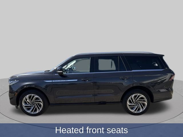 Used 2025 Lincoln Navigator Reserve AWD/4WD image 5