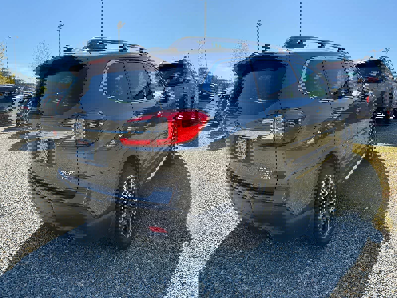 Used 2023 Subaru Ascent Touring AWD/4WD image 3