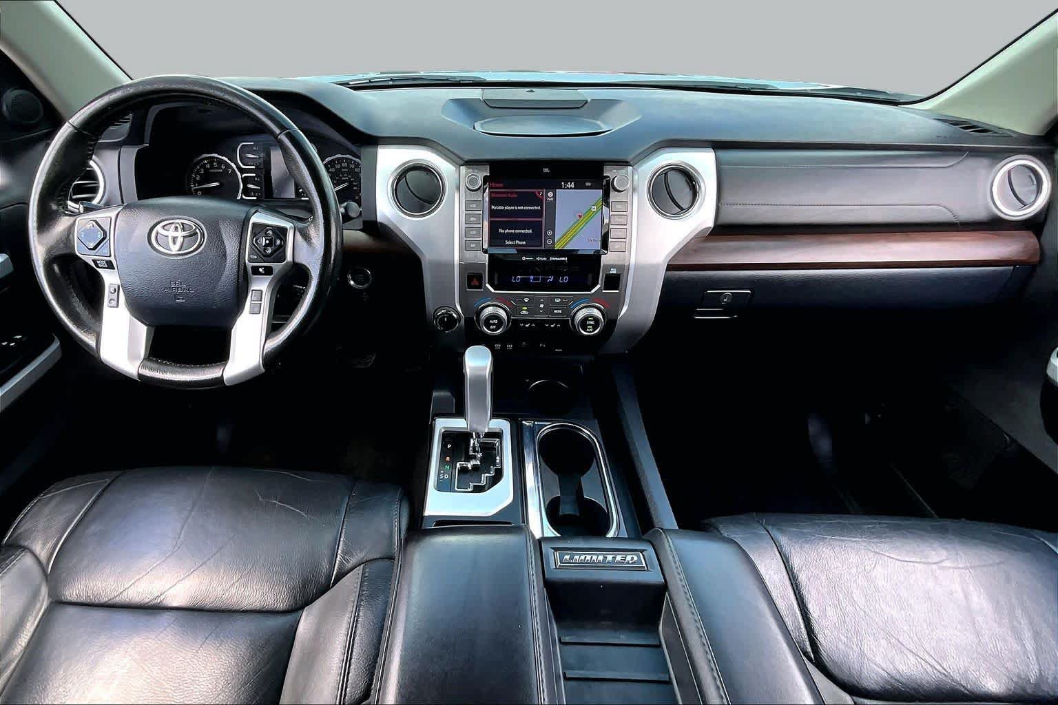 Used 2020 Toyota Tundra Limited w/ Limited Premium Package AWD/4WD image 16
