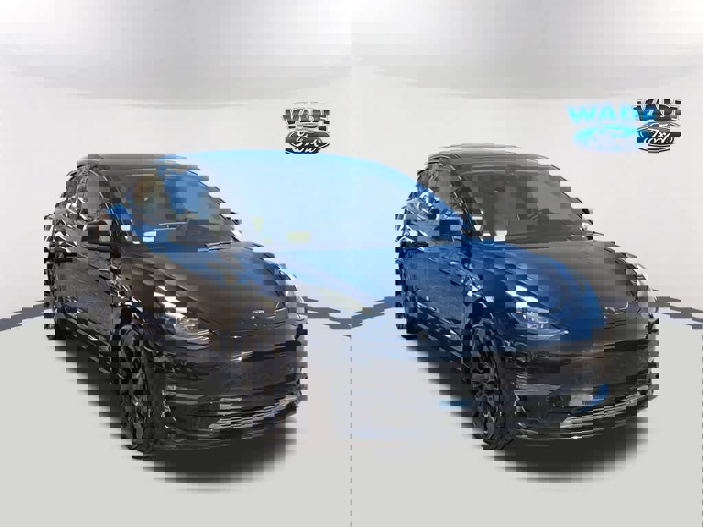 Used 2022 Tesla Model 3 Performance image 3