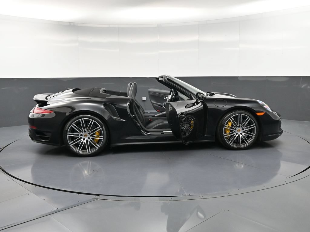 Certified 2016 Porsche 911 Turbo S AWD/4WD image 38