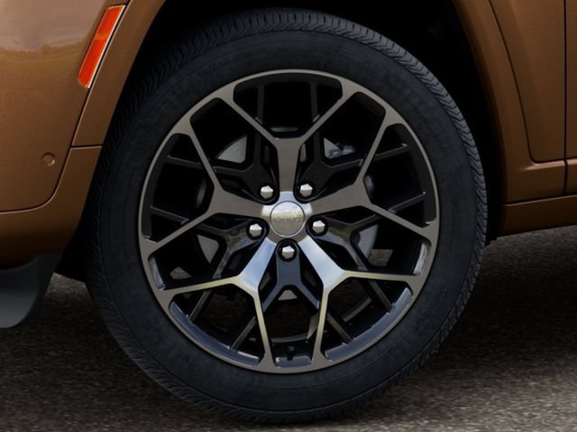 New 2026 Jeep Grand Cherokee Summit AWD/4WD image 9