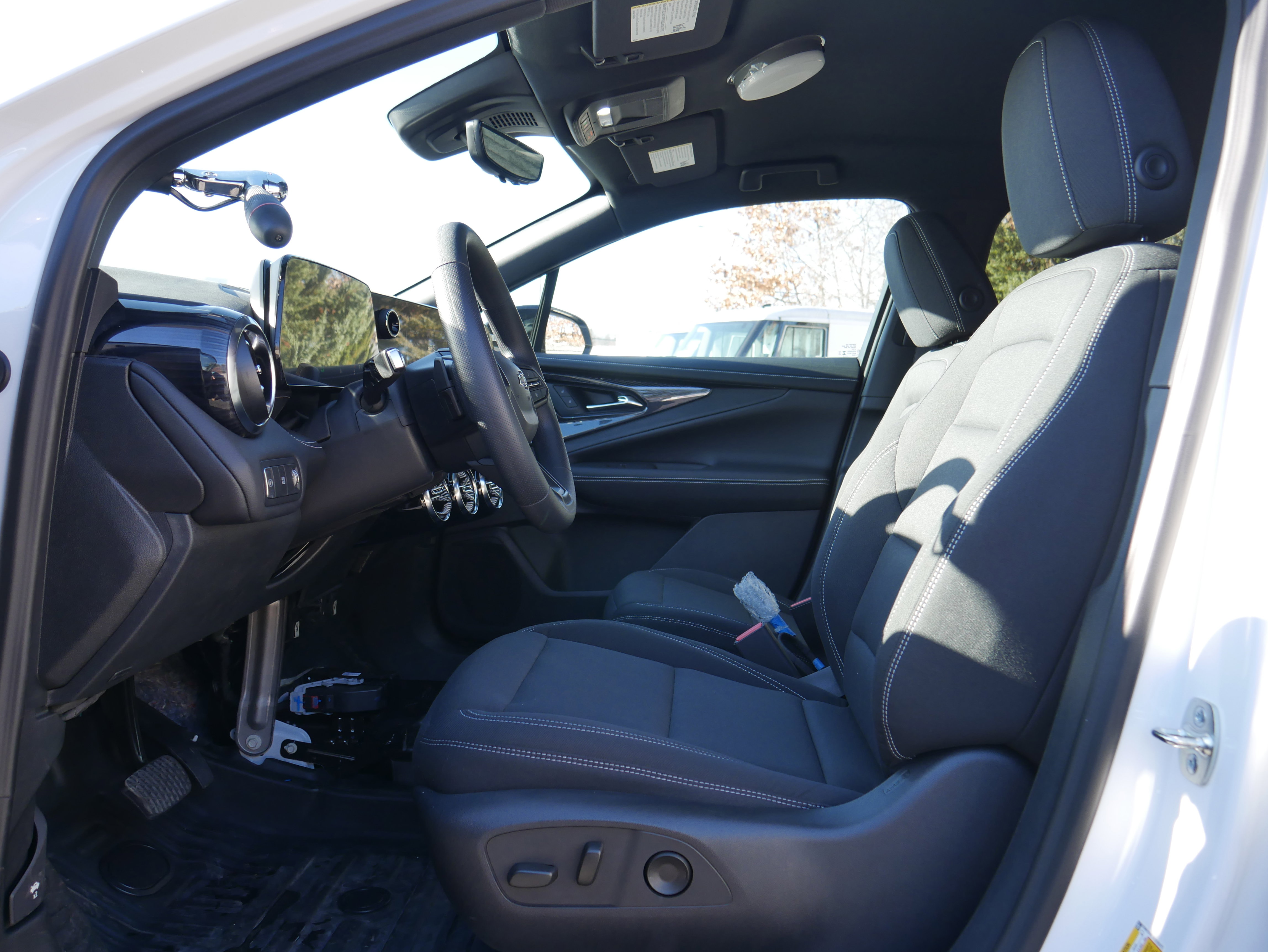 New 2025 Chevrolet Blazer EV AWD Police w/ Remote Keyless Entry Package image 13