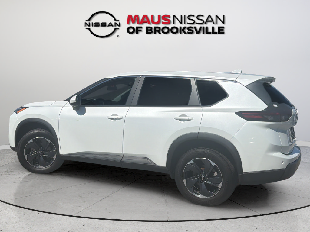 Certified 2024 Nissan Rogue SV AWD/4WD image 7
