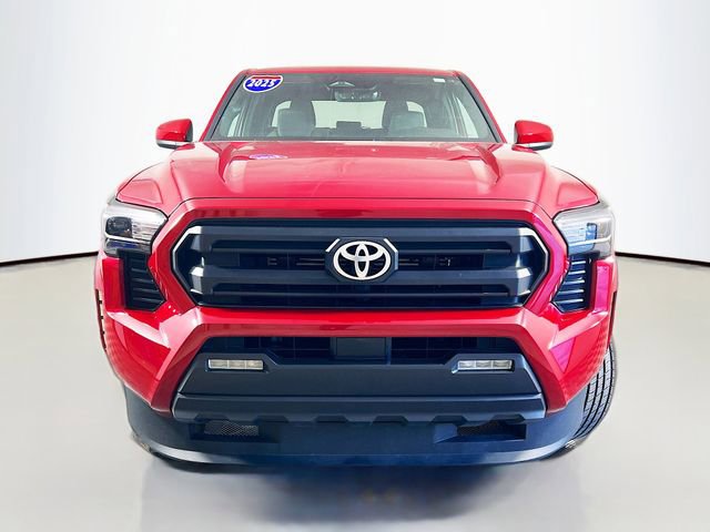 Used 2025 Toyota Tacoma SR5 image 3