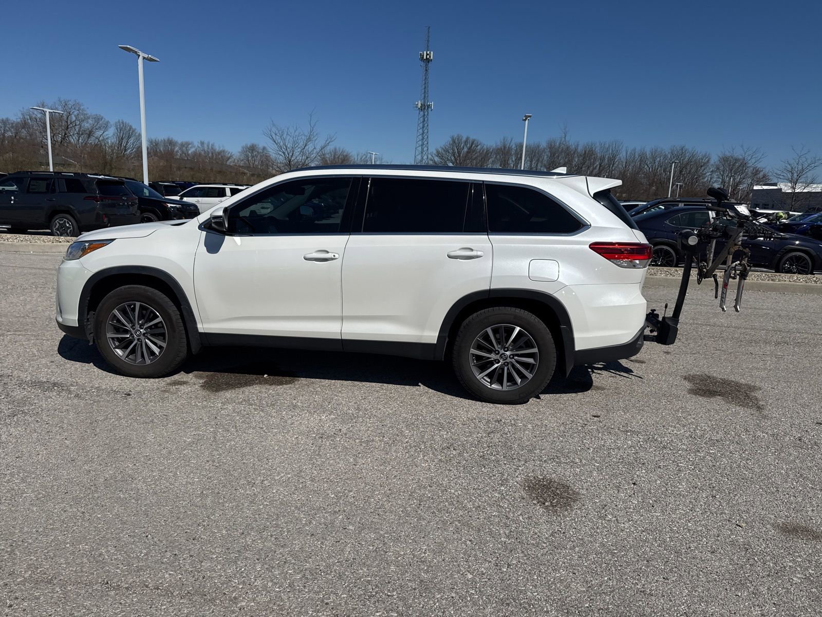 Used 2019 Toyota Highlander XLE image 13