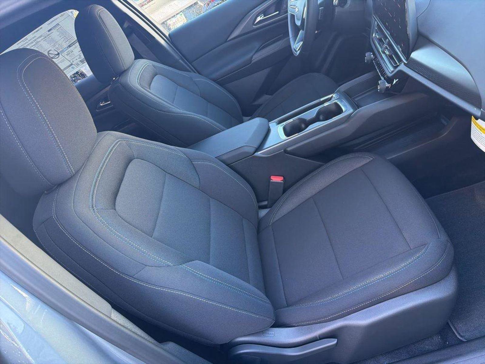 New 2026 Chevrolet Equinox EV LT FWD image 21