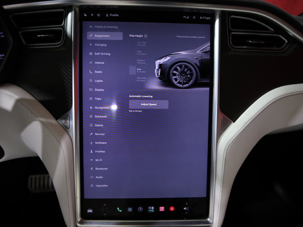 Used 2016 Tesla Model X P90D AWD/4WD image 22