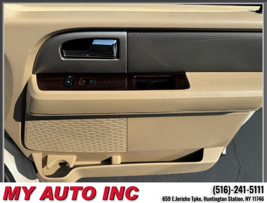 Used 2011 Ford Expedition XLT w/ 202A Rapid Spec Order Code AWD/4WD image 31