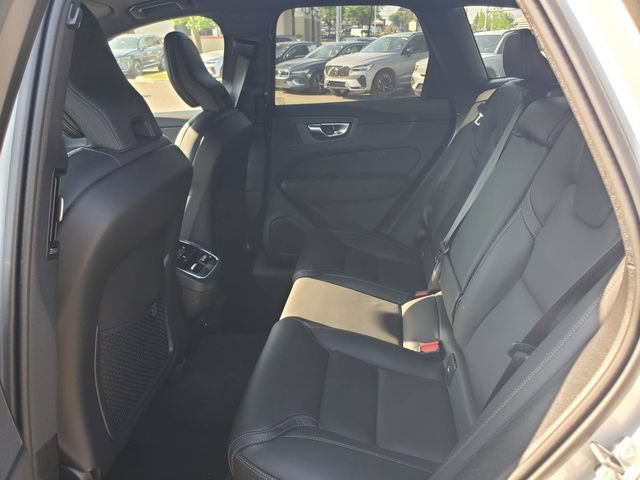 New 2026 Volvo XC60 B5 Ultra w/ Protection Package Premier AWD/4WD image 24