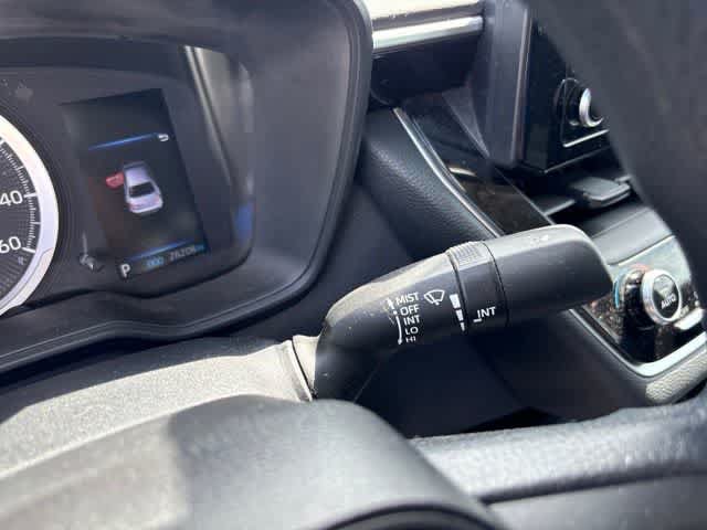 Used 2022 Toyota Corolla LE FWD image 18