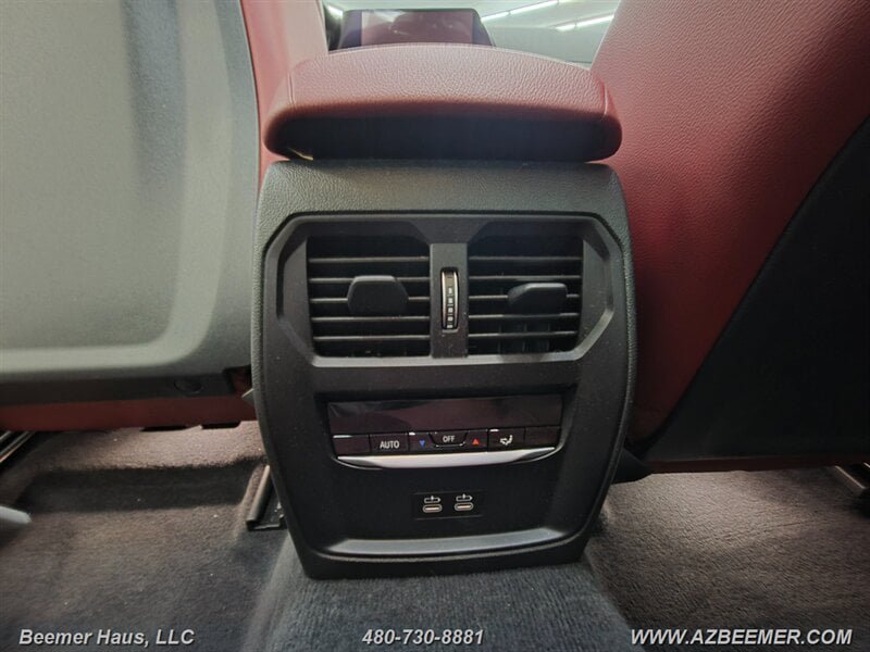 Used 2023 BMW 430i Coupe w/ M Sport Package RWD image 40
