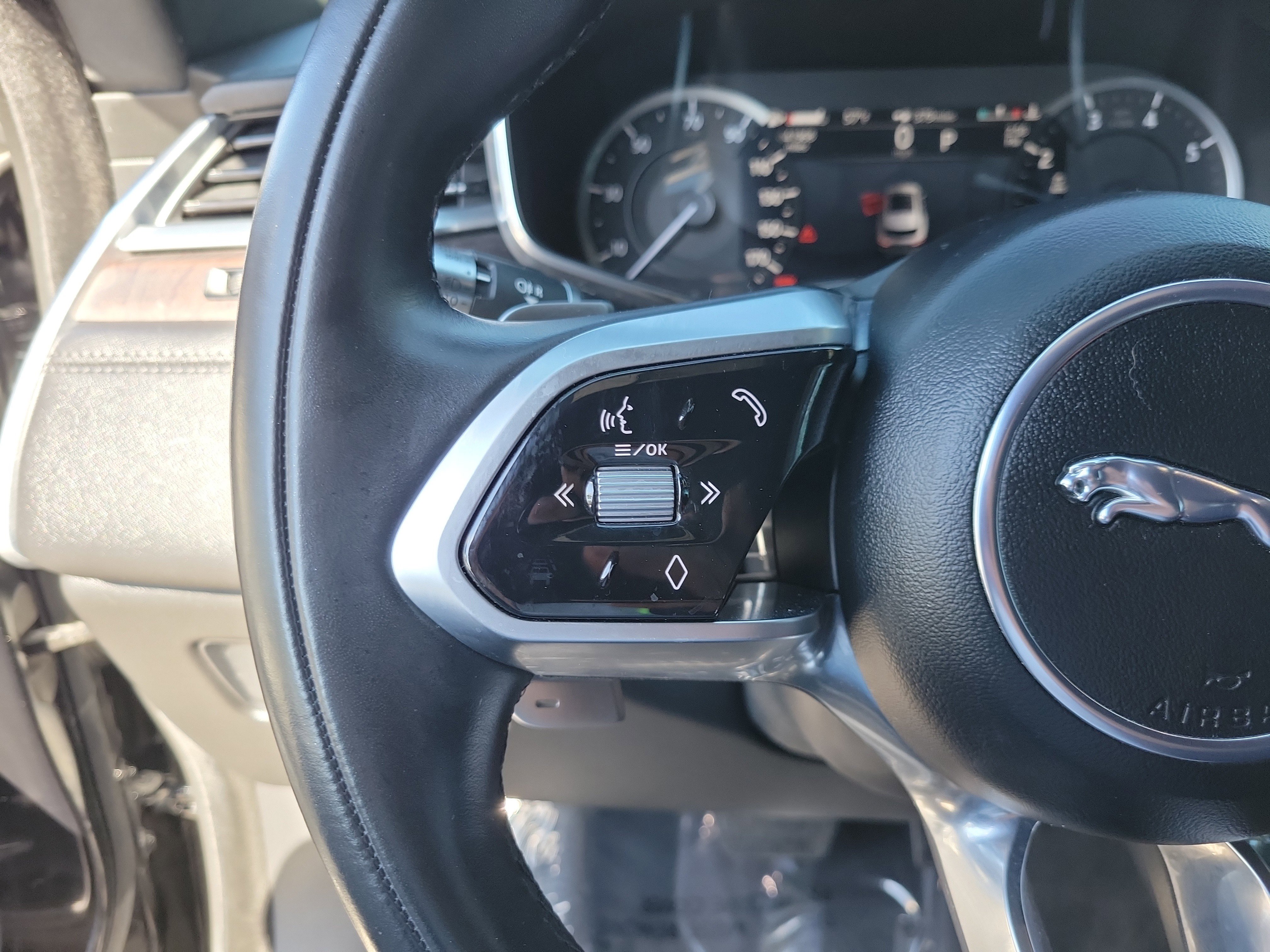 Used 2021 Jaguar F-PACE S image 28