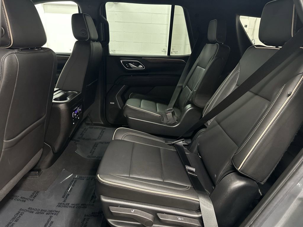 Used 2022 Chevrolet Tahoe Premier AWD/4WD image 21