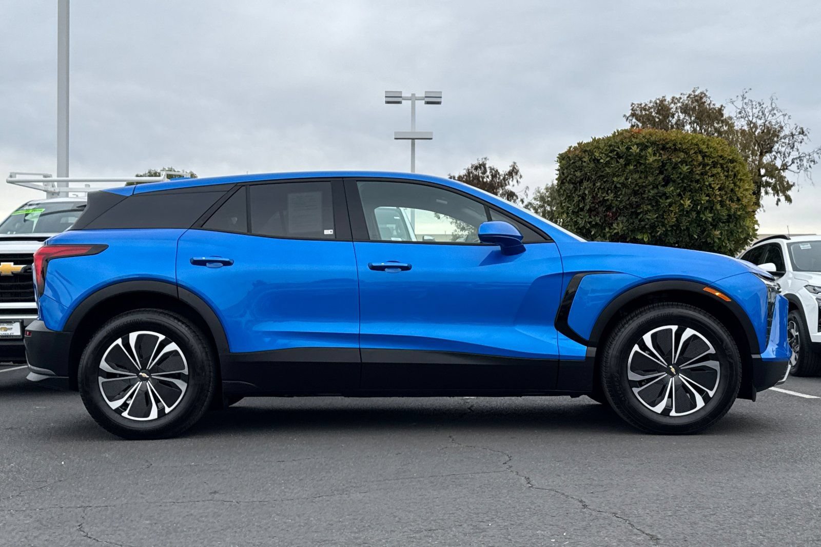 Used 2026 Chevrolet Blazer EV LT FWD image 4