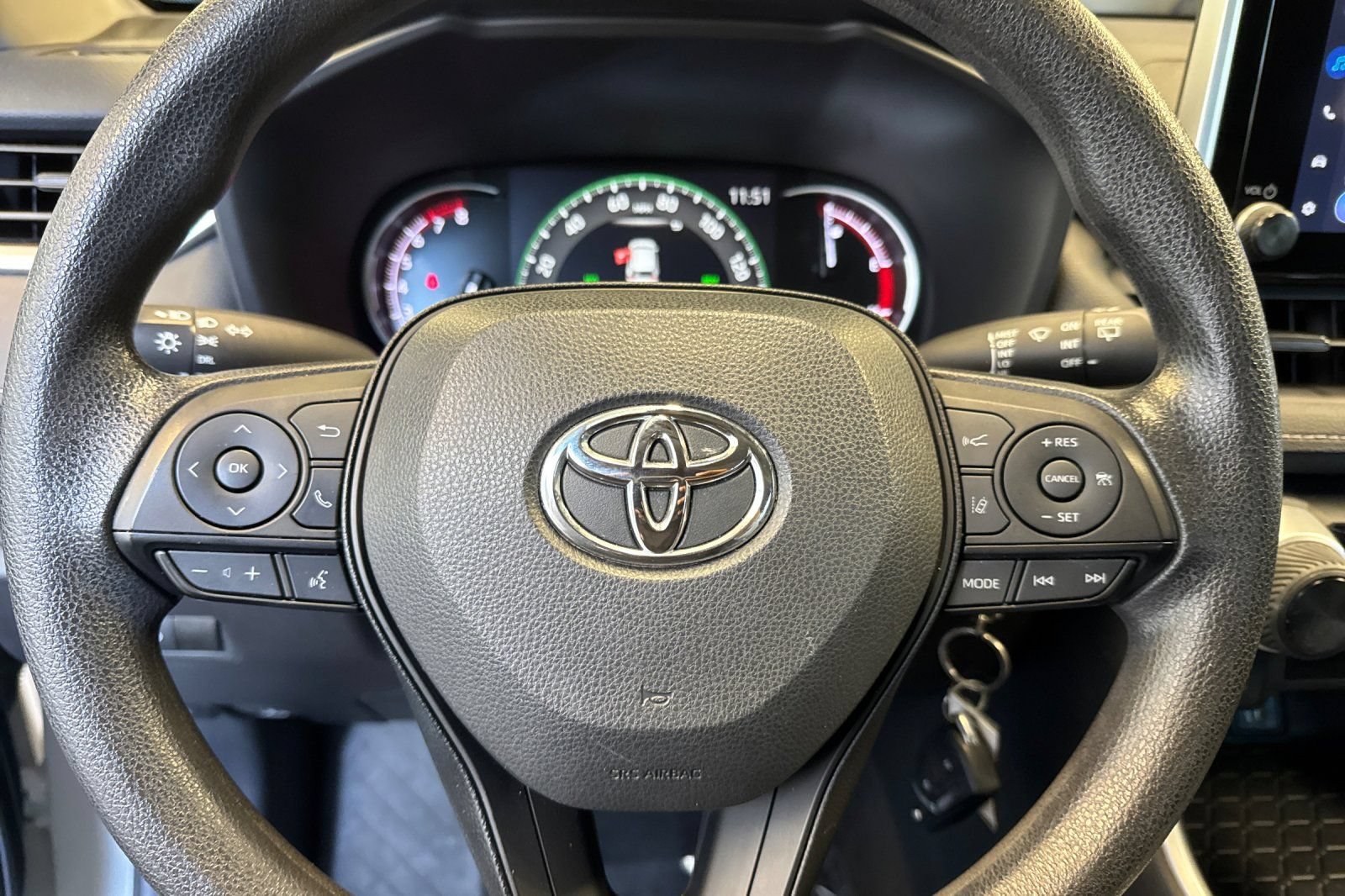 Certified 2023 Toyota RAV4 LE FWD image 29