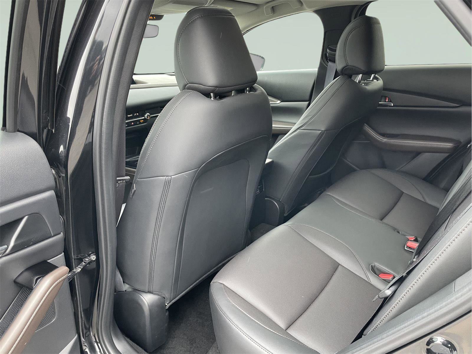 Used 2023 MAZDA CX-30 2.5 Turbo w/ Premium Package image 15