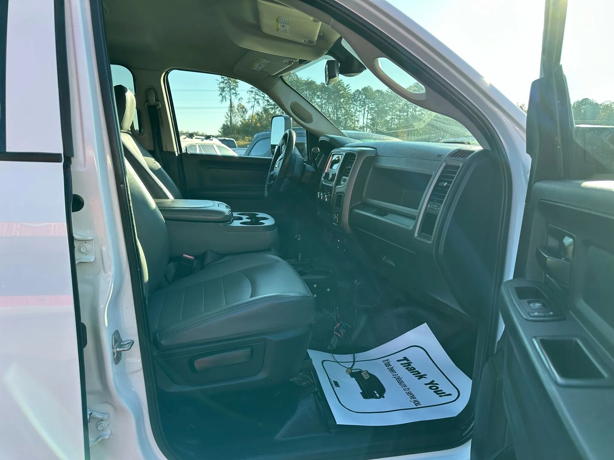 Used 2018 RAM 4500 Tradesman image 10