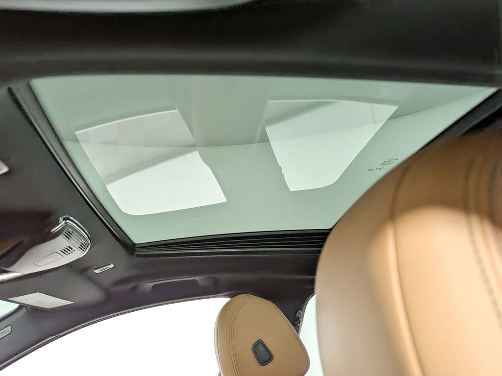 Certified 2023 BMW 530i xDrive w/ M Sport Package image 15