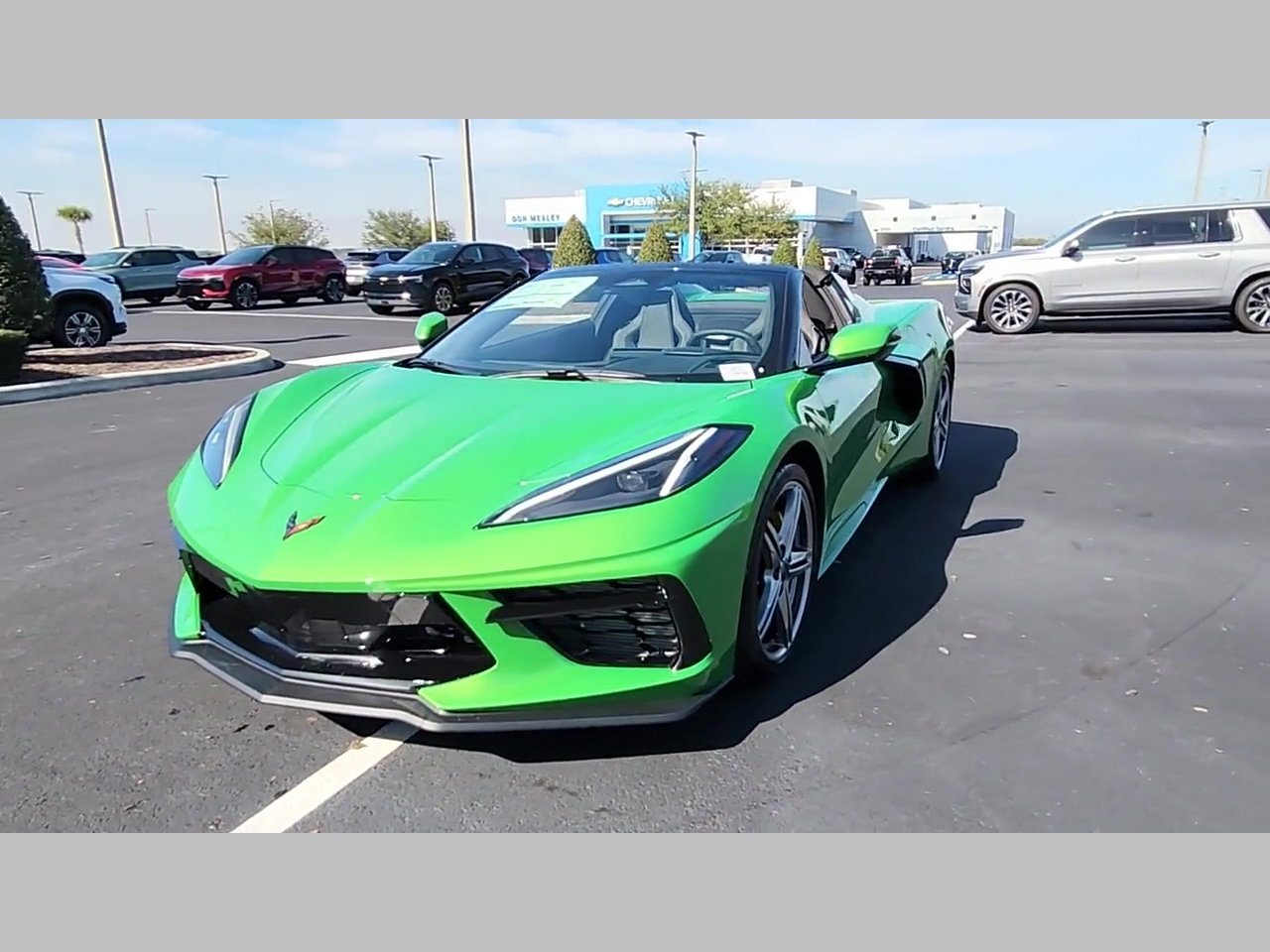 New 2026 Chevrolet Corvette Stingray Convertible w/ 1LT image 23