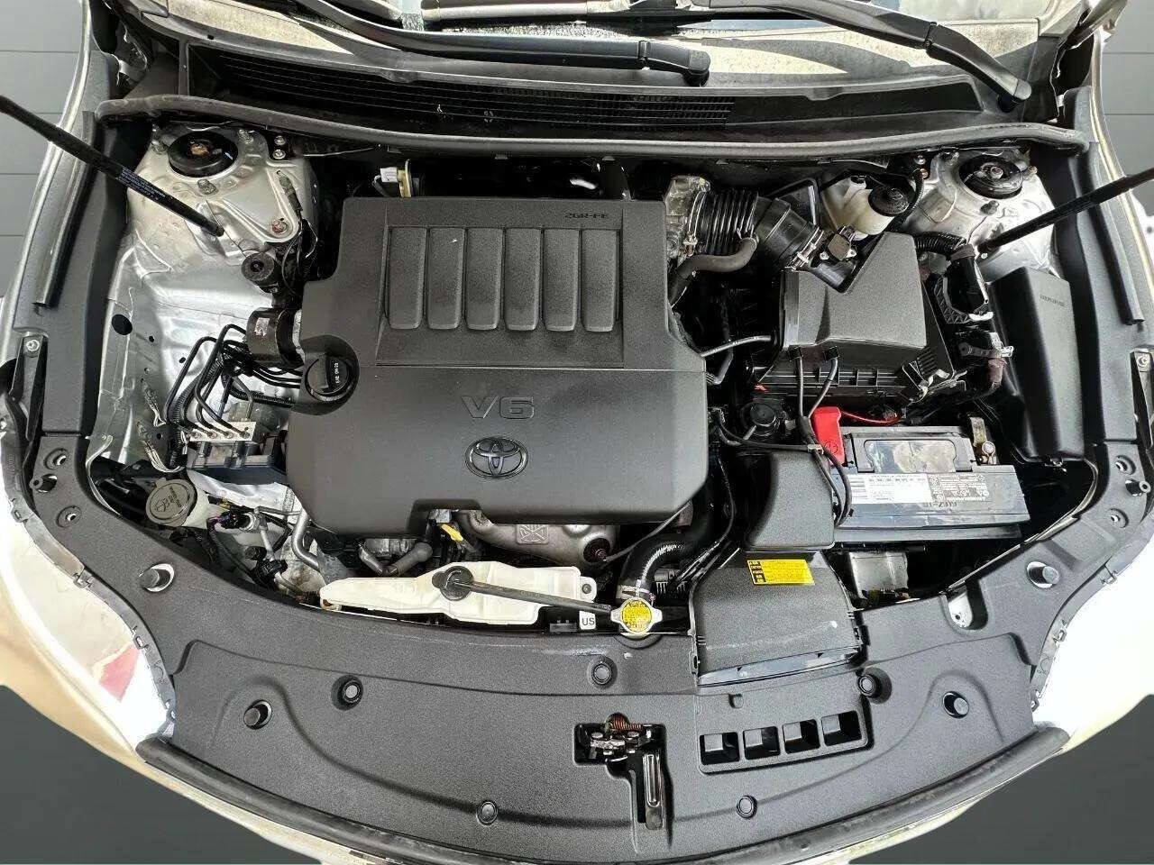 Used 2013 Toyota Avalon XLE Touring image 17