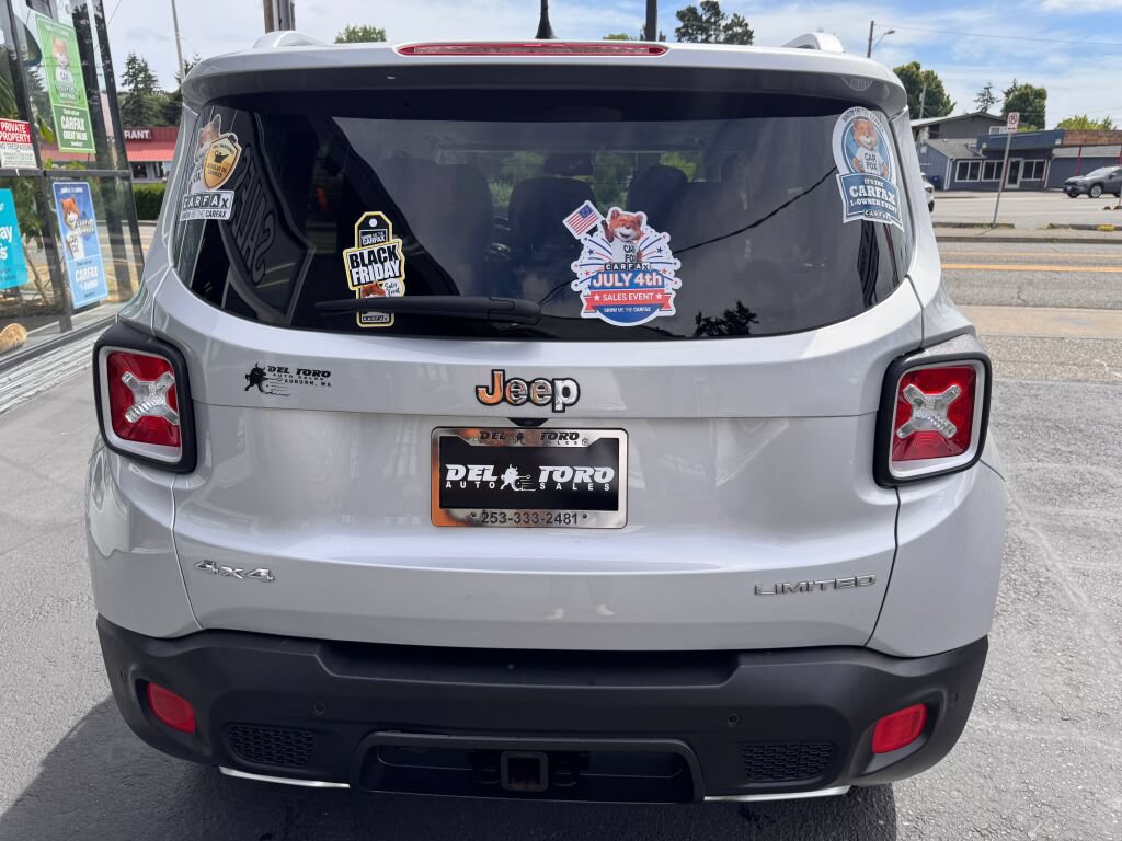 Used 2015 Jeep Renegade Limited w/ Advanced Technology Group AWD/4WD image 8