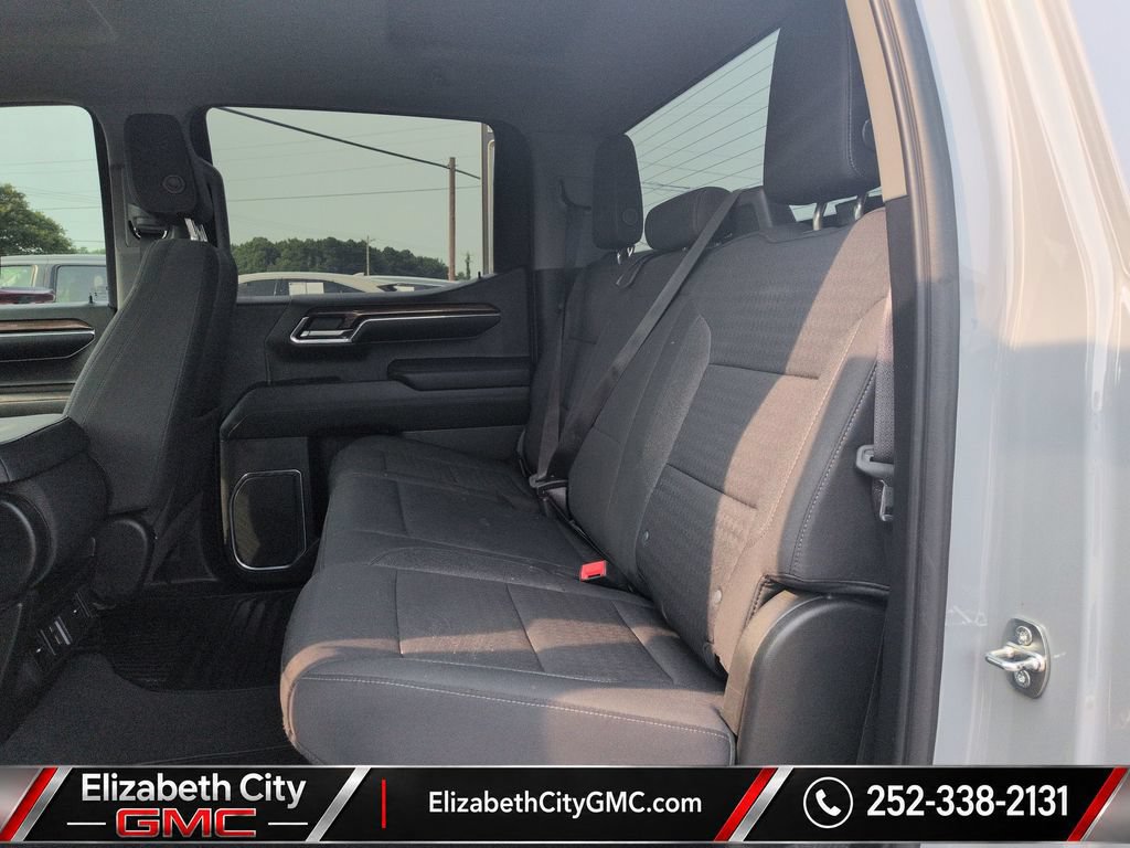 Used 2024 Chevrolet Silverado 1500 LT AWD/4WD image 17