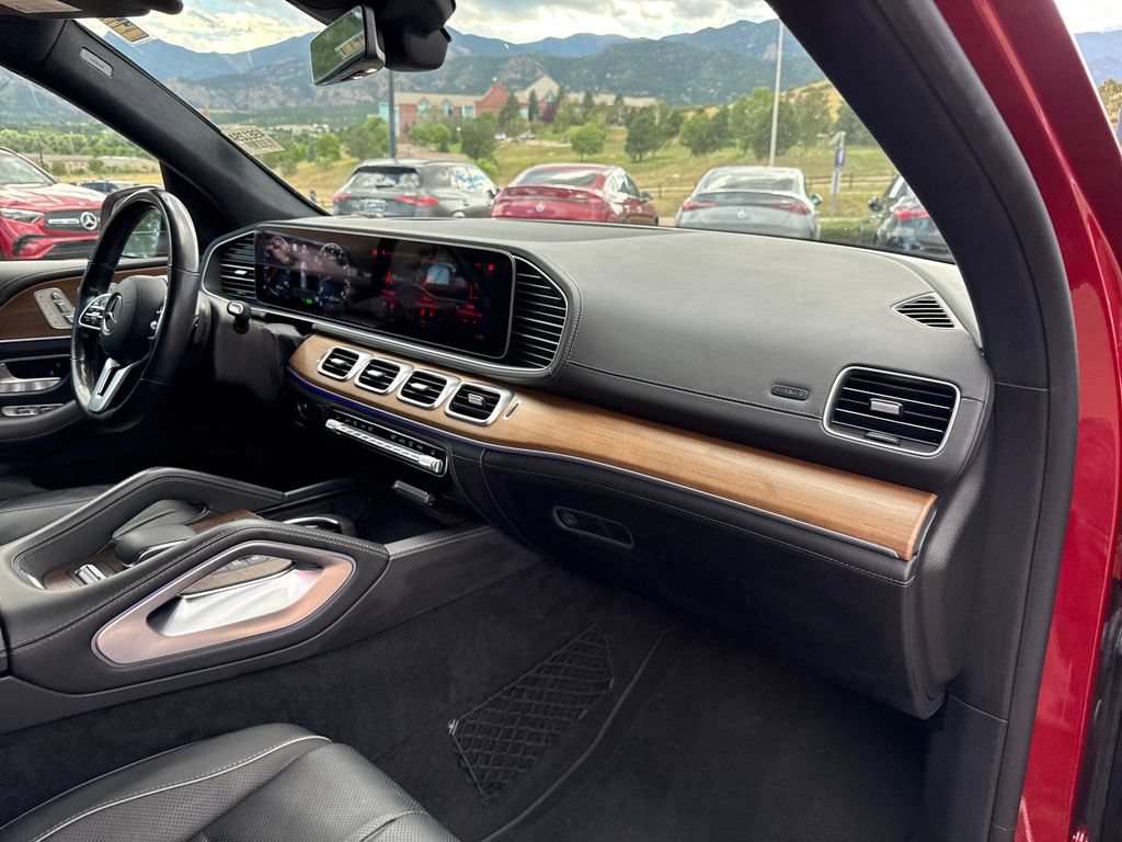 Used 2021 Mercedes-Benz GLE 580 4MATIC image 29