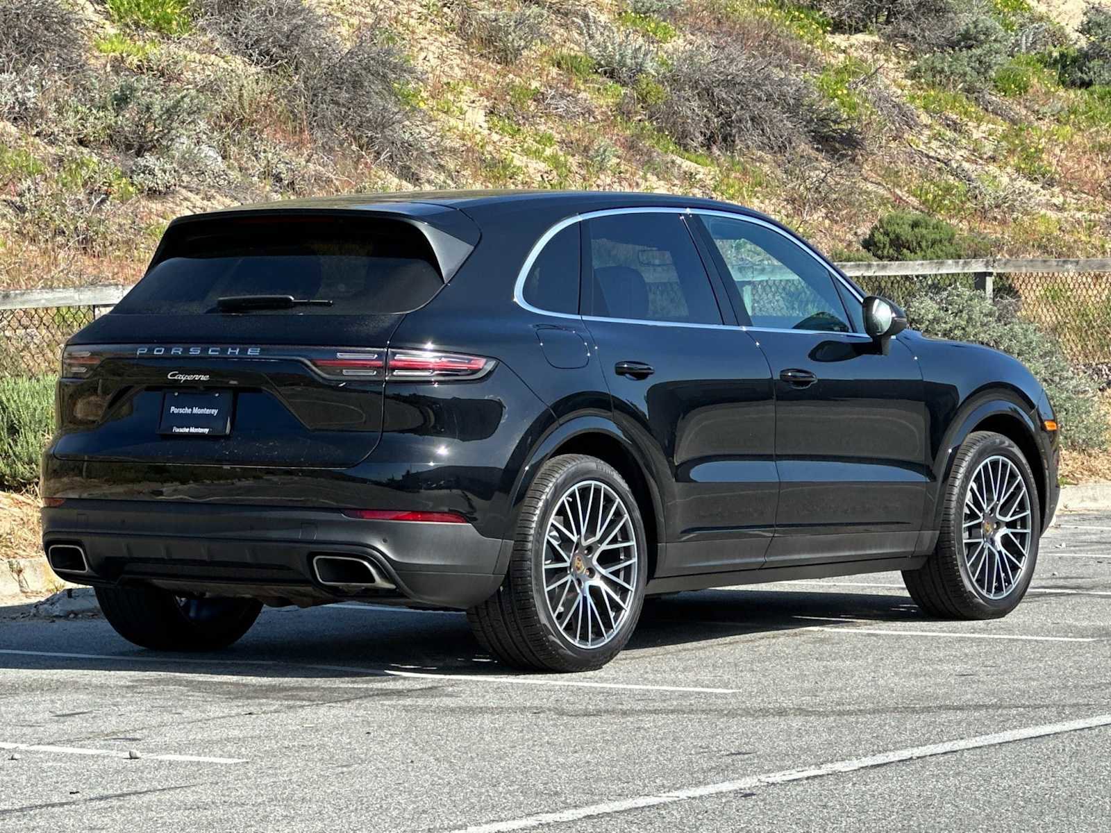 Certified 2021 Porsche Cayenne image 7