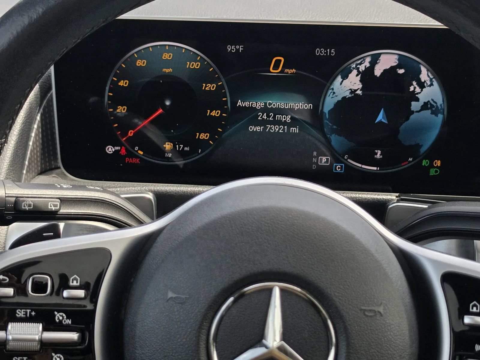 Used 2020 Mercedes-Benz GLB 250 4MATIC w/ Premium Package image 19