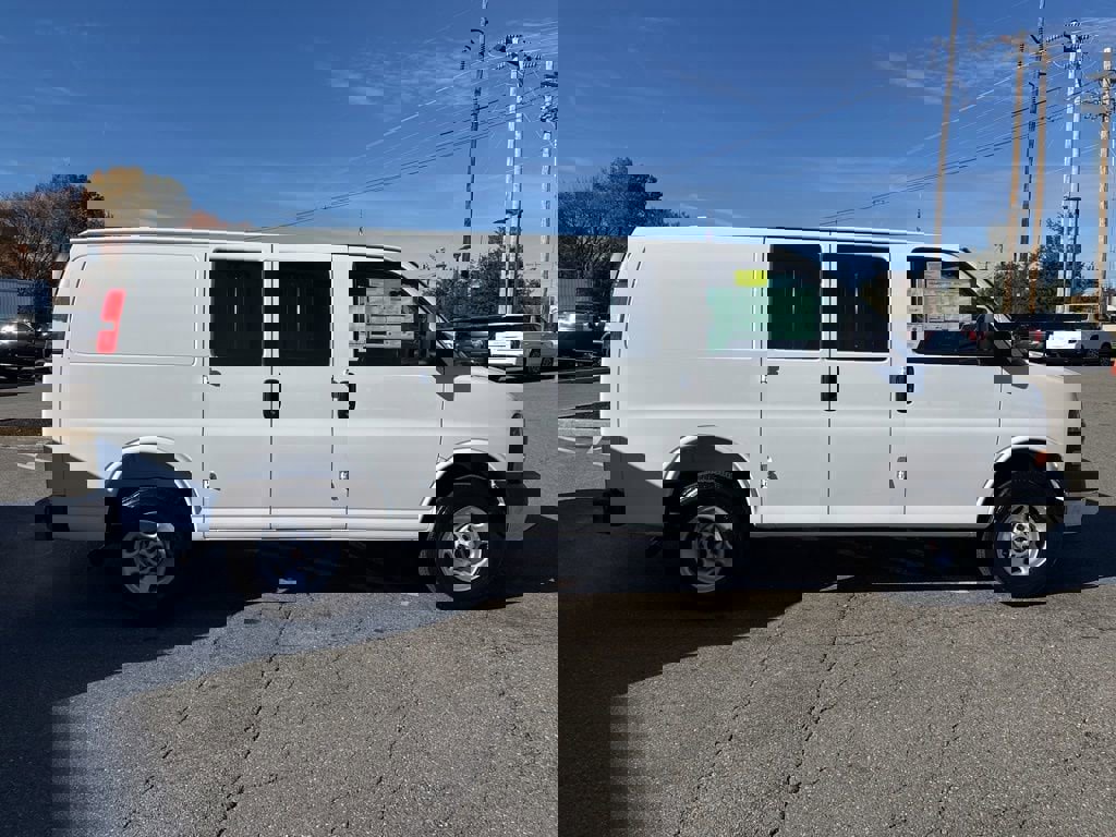 New 2025 GMC Savana 2500 w/ Driver Convenience Package image 7