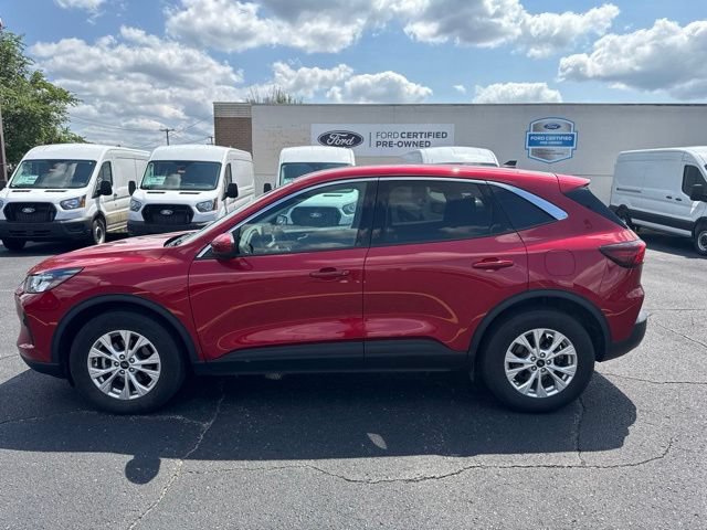 Used 2023 Ford Escape Active w/ Tech Pack #2 AWD/4WD image 8