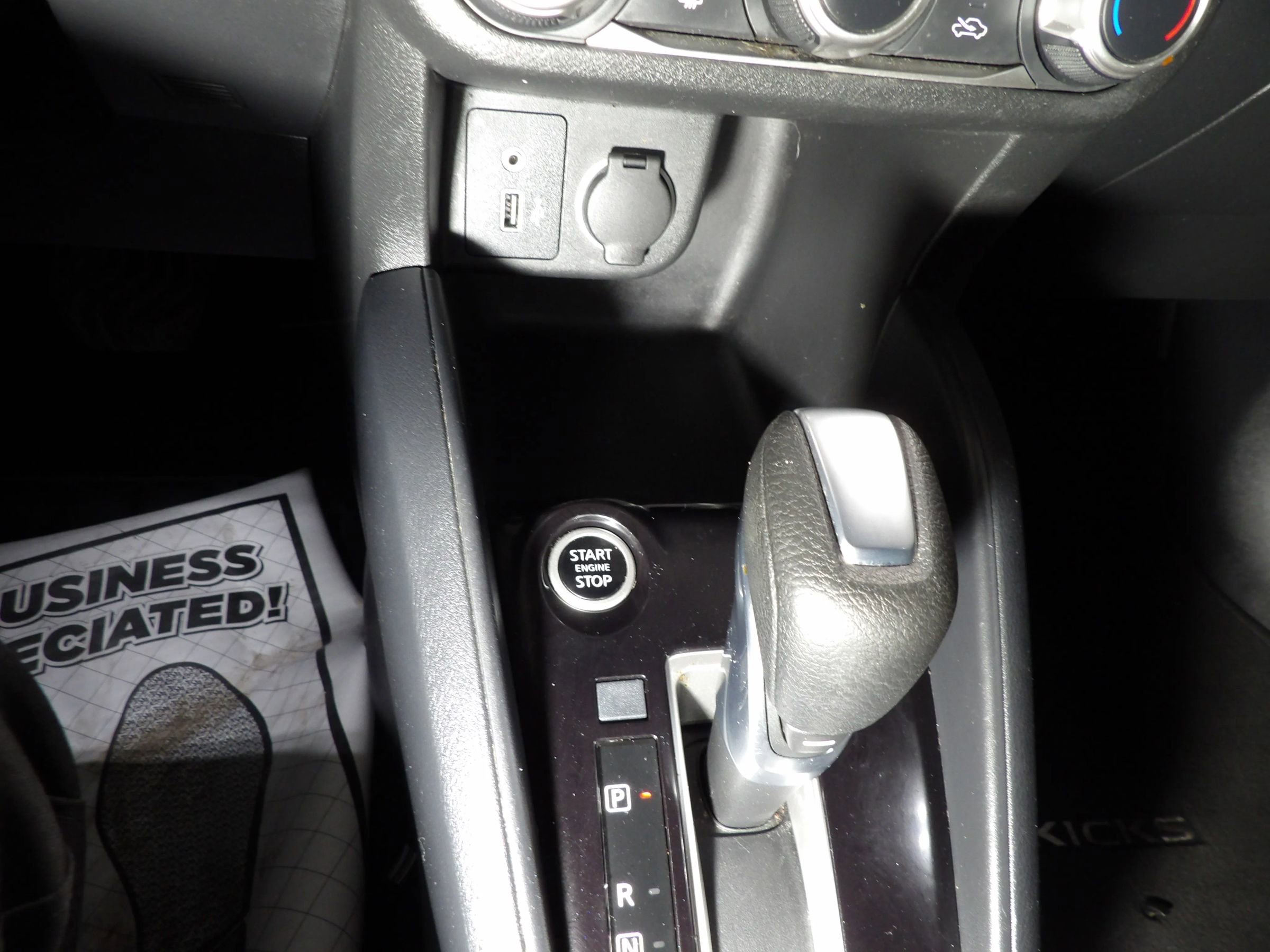 Used 2021 Nissan Kicks S image 15