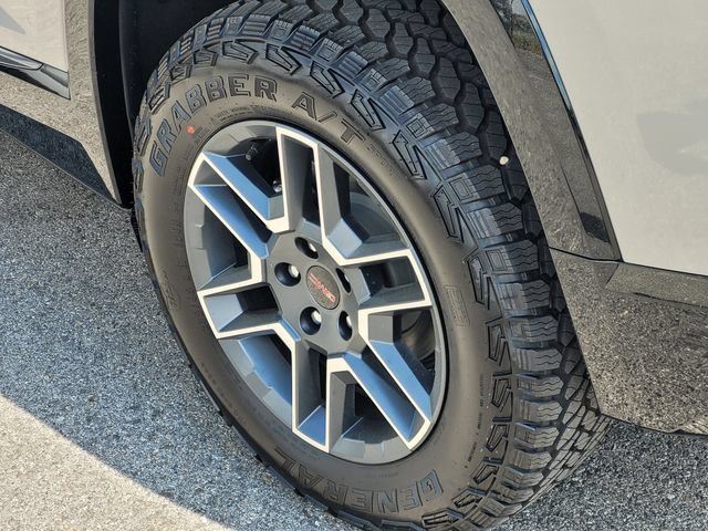 New 2026 GMC Terrain AT4 w/ Convenience Package III AWD/4WD image 7