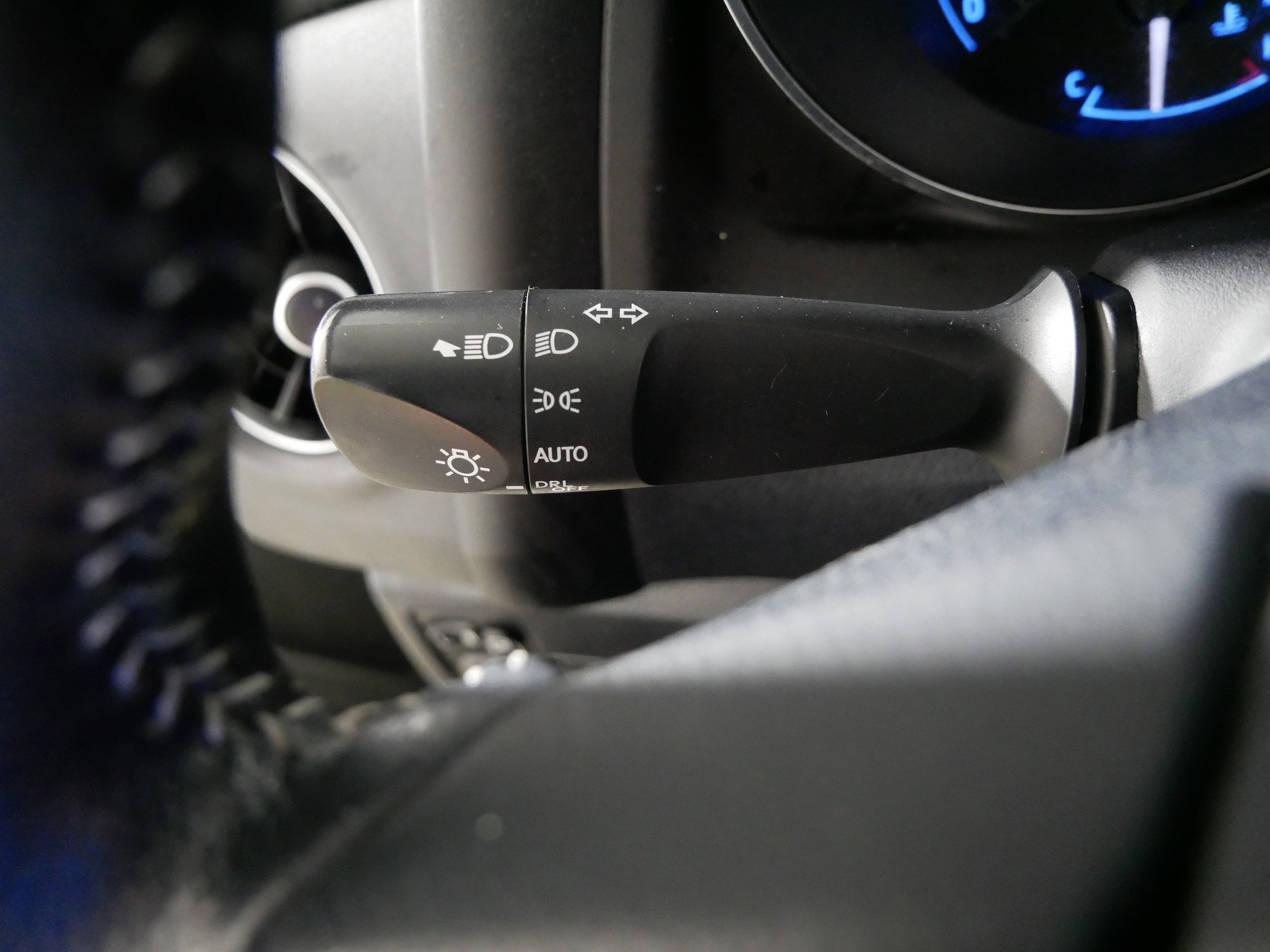 Used 2017 Toyota Corolla iM image 32