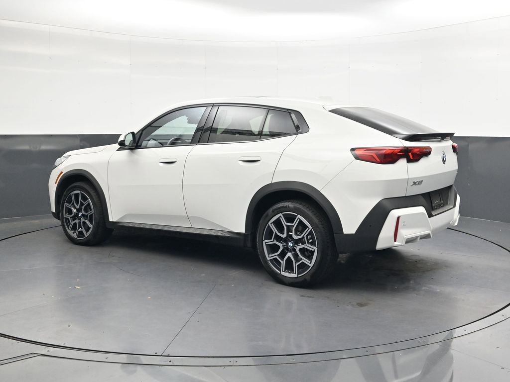 Used 2025 BMW X2 xDrive28i image 7