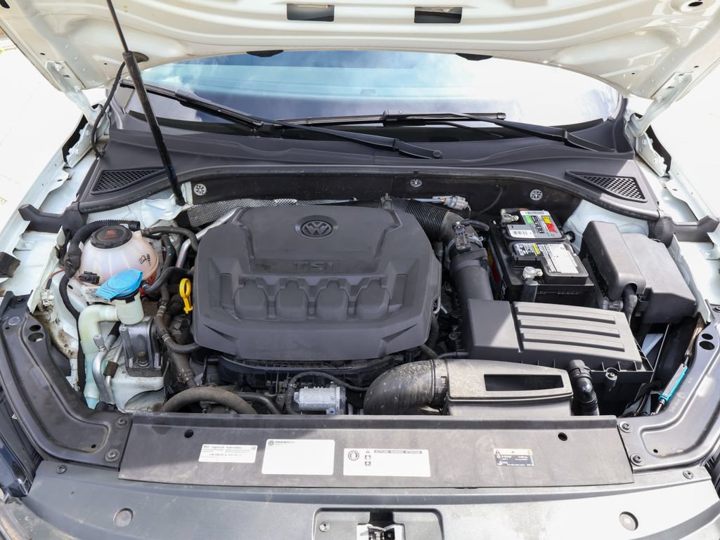 Used 2019 Volkswagen Passat 2.0T Wolfsburg FWD image 31