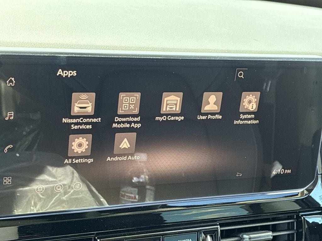 New 2026 Nissan Pathfinder SL AWD/4WD image 18