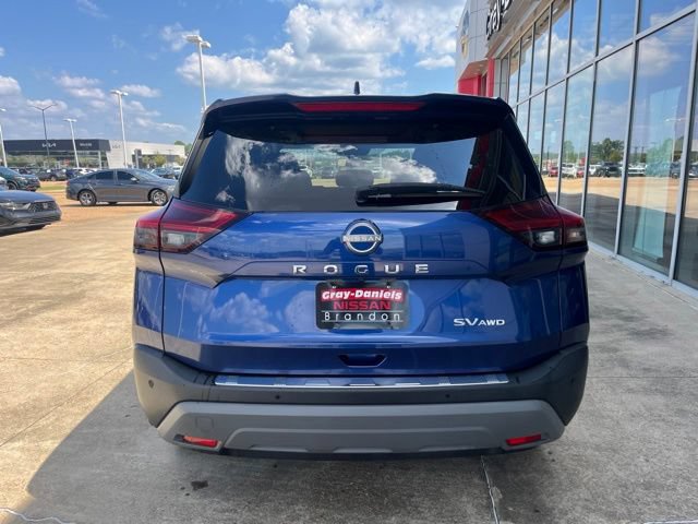 Used 2023 Nissan Rogue SV w/ SV Premium B Package AWD/4WD image 3