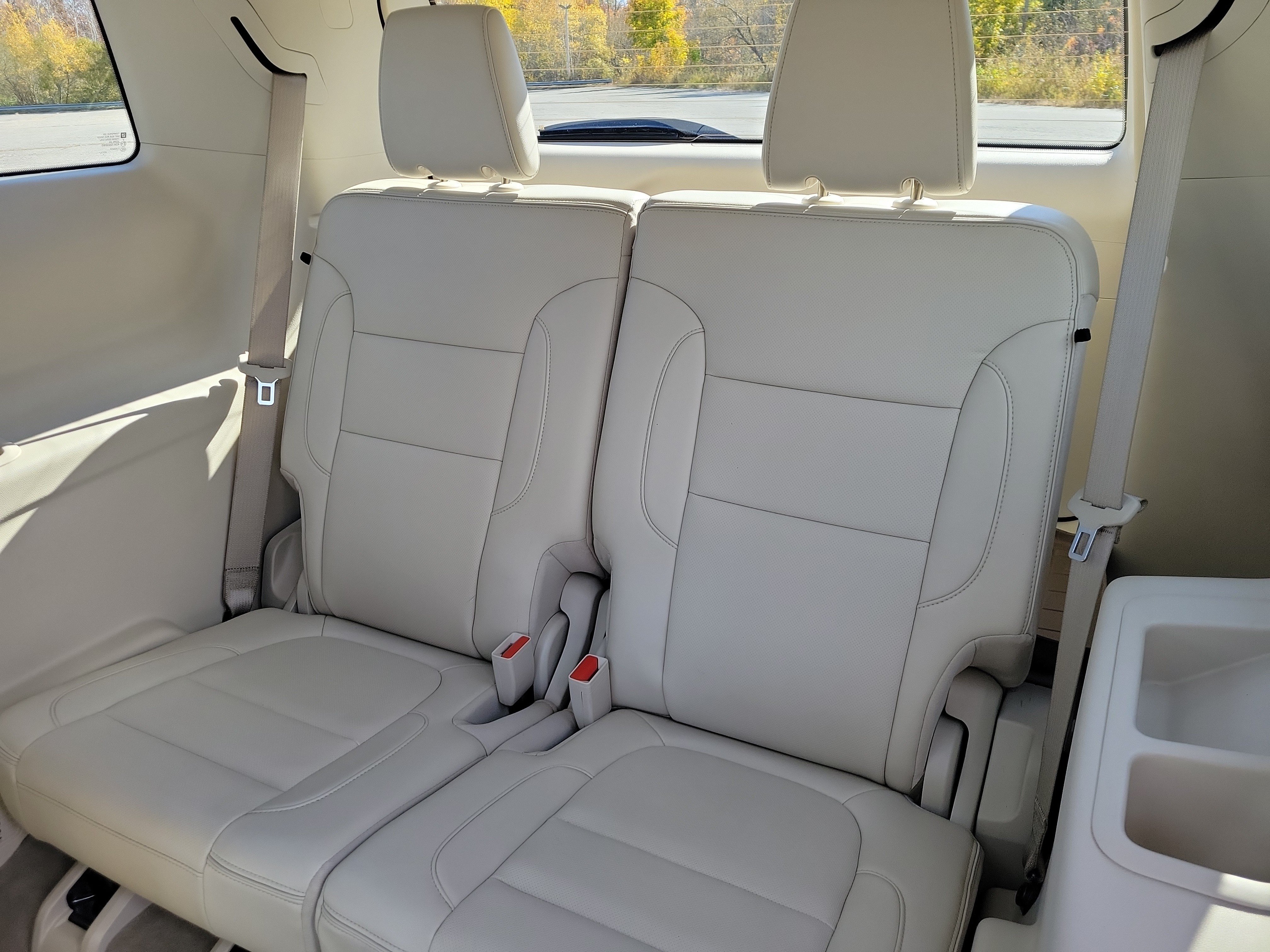 Used 2023 GMC Acadia Denali w/ Denali Technology Package AWD/4WD image 17