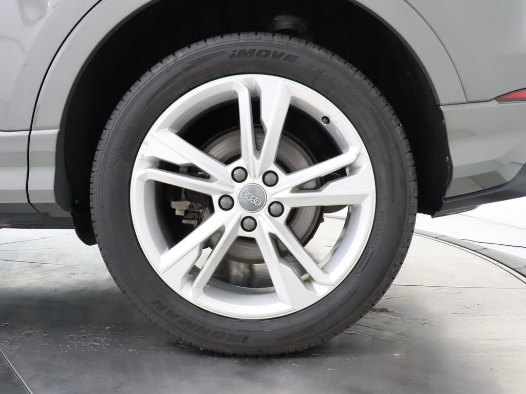 Used 2020 Audi Q3 2.0T Premium AWD/4WD image 46