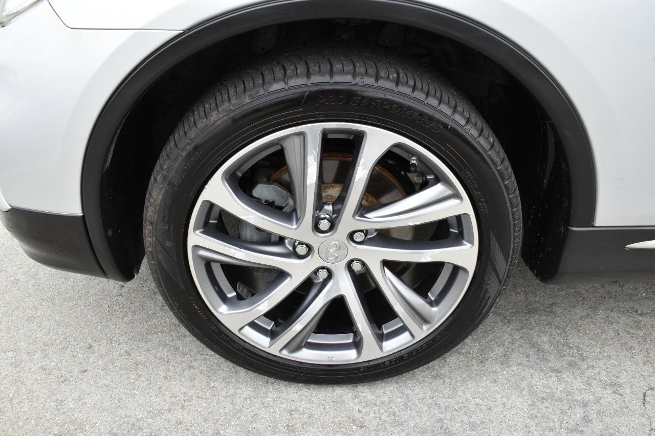 Used 2017 INFINITI QX50 2WD w/ Premium Plus Package image 33
