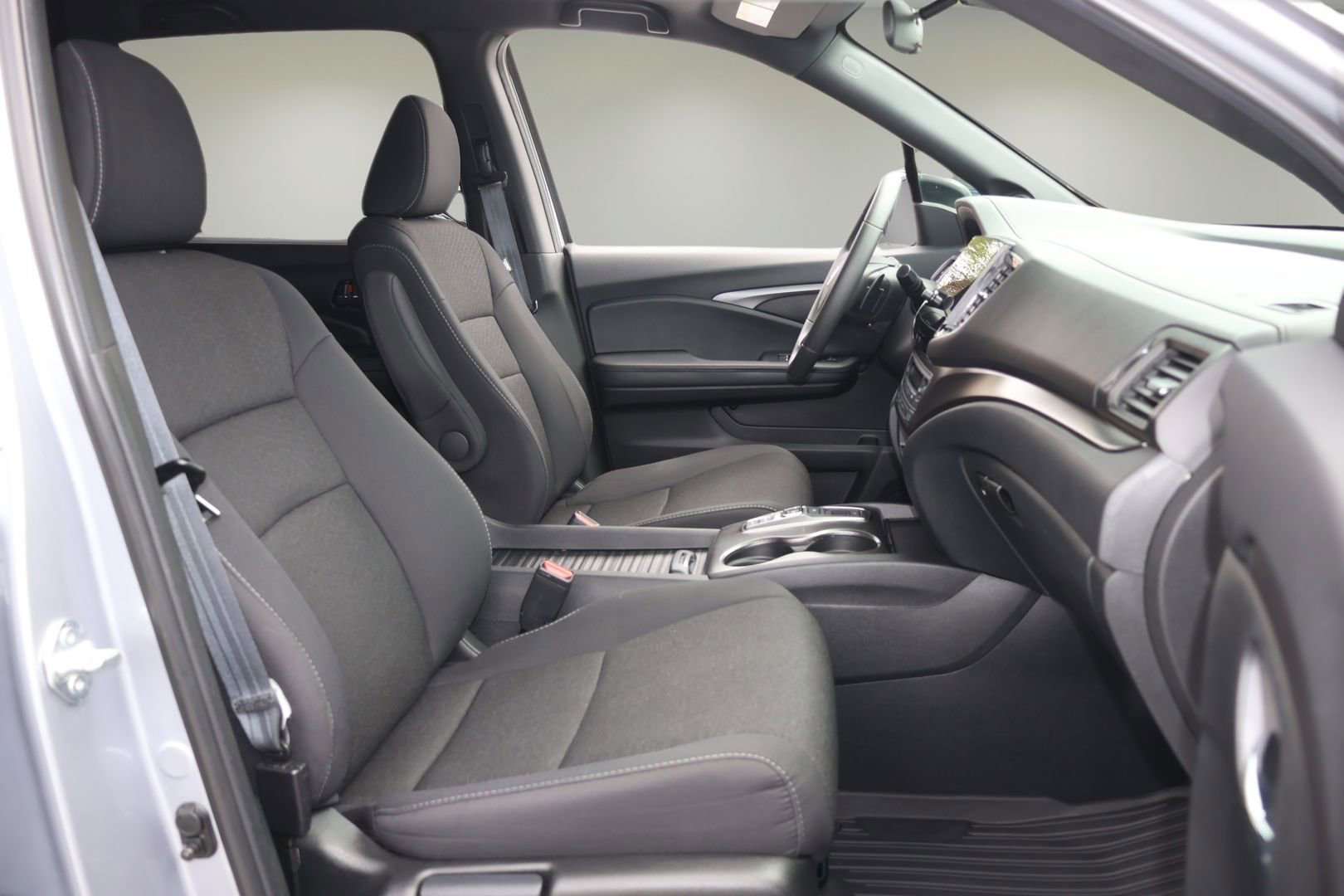 Used 2021 Honda Passport Sport image 17