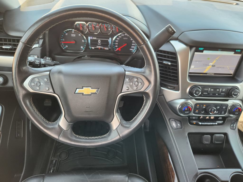 Used 2020 Chevrolet Suburban LT w/ Texas Edition Package AWD/4WD image 26