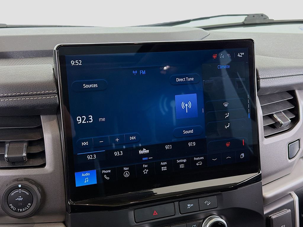 Used 2022 Ford Expedition Max XLT image 39