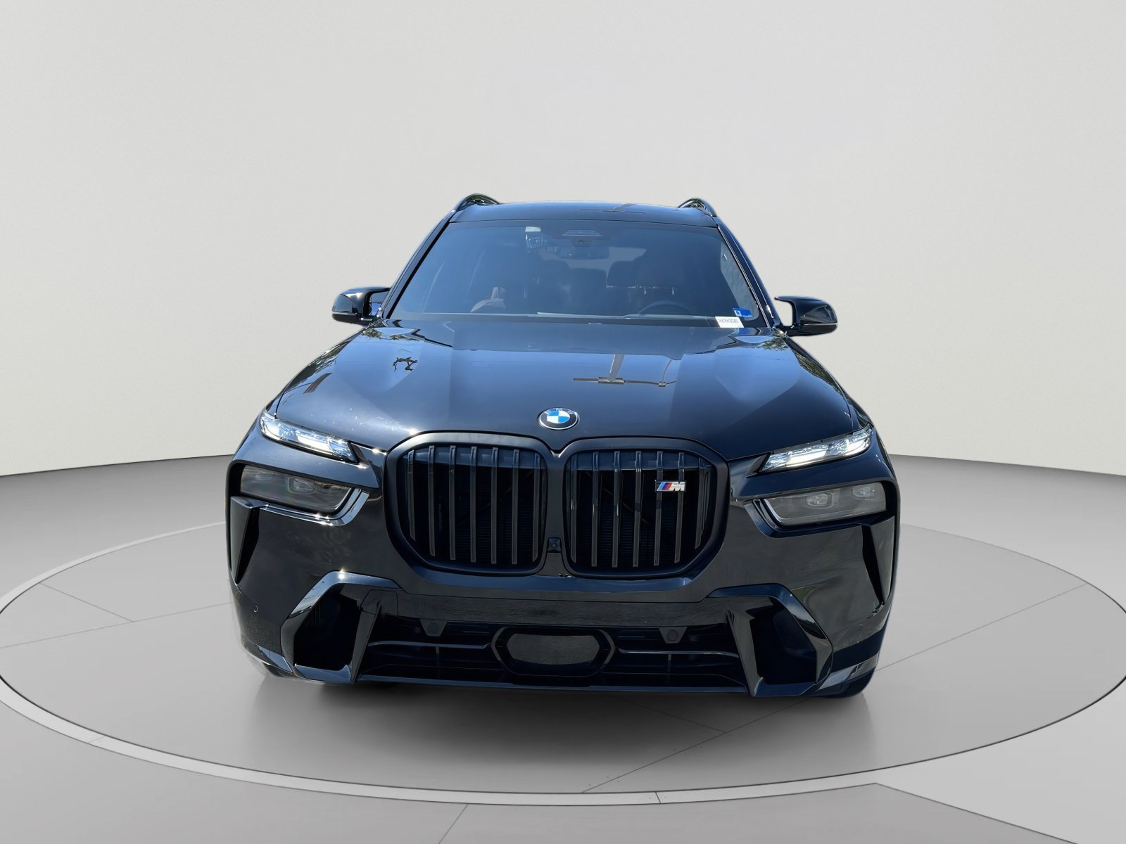 Used 2024 BMW X7 M60i w/ Executive Package AWD/4WD image 8